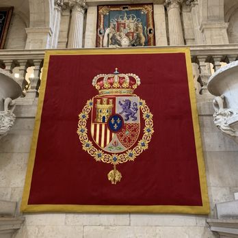 Palacio Real de Madrid - Landmarks & Historical Buildings Near Me - Madrid, M