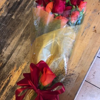 Crystal Florist - Orange and red roses - Florists Near Me - Mountain View, California Crystal Florist - Orange and red roses - Florists Near Me - Mountain View, California