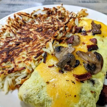 Eggs N Things - Create Your Own Omelette - Breakfast & Brunch Near Me - Valencia, California