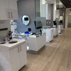 4M Dental Implant Center