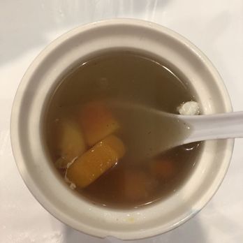 Lucky Dragon 龍圖飯店 - Complimentary soup - Cantonese Near Me - Houston, Texas
