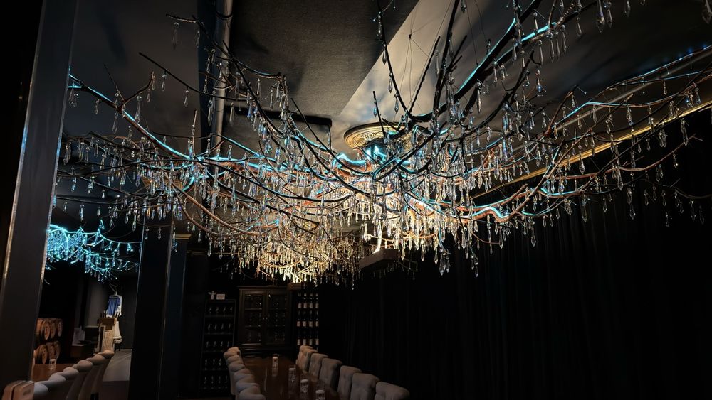 Blue Ridge Estate Vineyard & Winery Logo