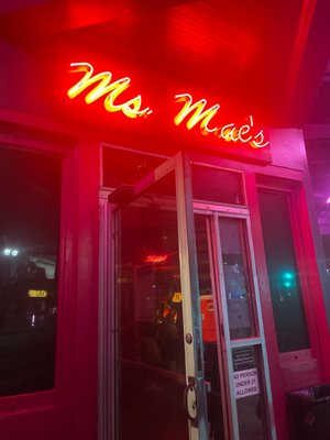 Ms. Mae's by null