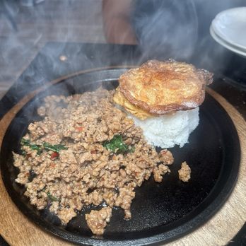 Maya Thai Eatery - Krapow hot plate - Thai Near Me - Westfield, New Jersey
