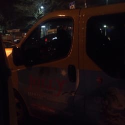 Taksim-Kadıköy Sarı Dolmuş Durağı