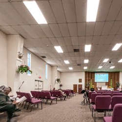 Church of Christ-Parkway - Left side view of the main auditorium