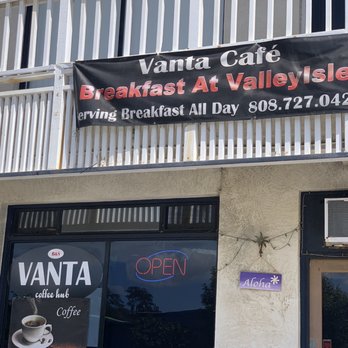 Vanta Cafe - Front of Vanta Cafe - Breakfast & Brunch Near Me - Wailuku, Hawaii