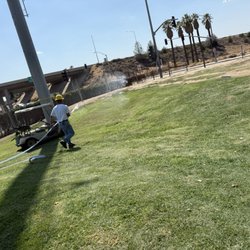 Hank's Swank Par 3 Golf Course and Driving Range