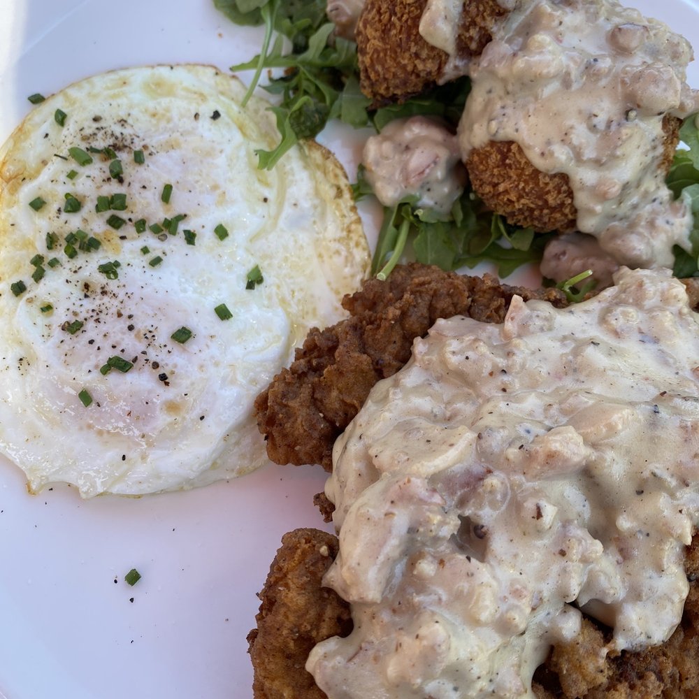 Kitchenette - Chicken fried steak - Breakfast & Brunch Near Me - Templeton, California Kitchenette - Chicken fried steak - Breakfast & Brunch Near Me - Templeton, California