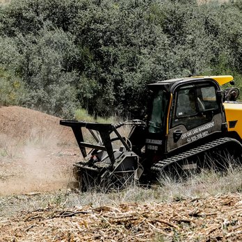 Live Oak Land Management - Track Mounted Strip Mulcher/Masticator - Tree Services Near Me Live Oak Land Management - Track Mounted Strip Mulcher/Masticator - Tree Services Near Me