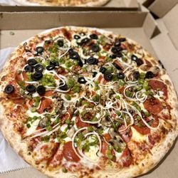 Giuseppi's Pizza - Giuseppi 's Special Pizza