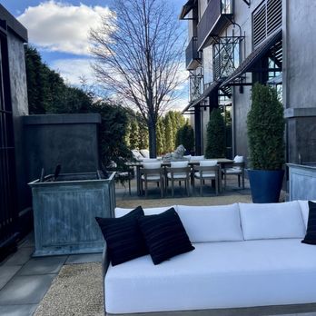 RH Rooftop Restaurant at RH Minneapolis - Outdoor furniture - American Near Me - Edina, Minnesota
