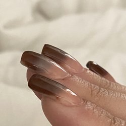 U Nails & Spa