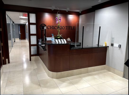 Chicago Title - Inner Loop Office