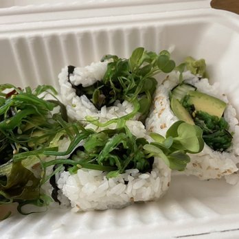 Cha-Ya - Summer Green Roll (gluten free) - Japanese Near Me - Berkeley, California
