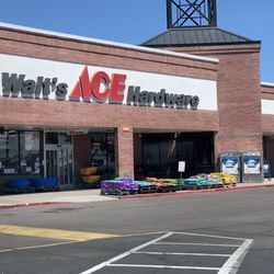 Walt's Ace Hardware - Outside