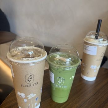 Fleur Tea - Silky matcha (tofu) and golden passion tea (passion fruit and mango) - Bubble Tea Near Me - San Jose, California