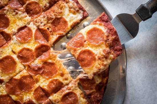 Cisco’s Pizzeria by null