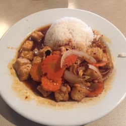 Thai 99 Kitchen - Cashew tofu