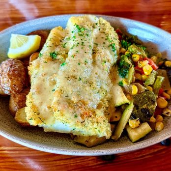 The Lobster Trap - Everything on this dish was perfect. Not one flaw. - Seafood Near Me - Bourne, Massachusetts The Lobster Trap - Everything on this dish was perfect. Not one flaw. - Seafood Near Me - Bourne, Massachusetts
