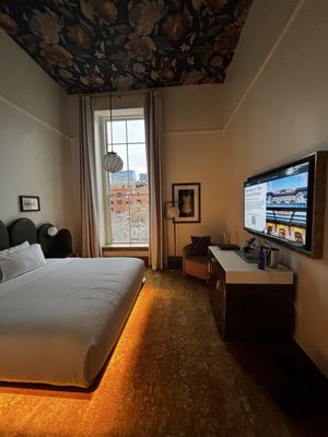 The Crawford Hotel by null