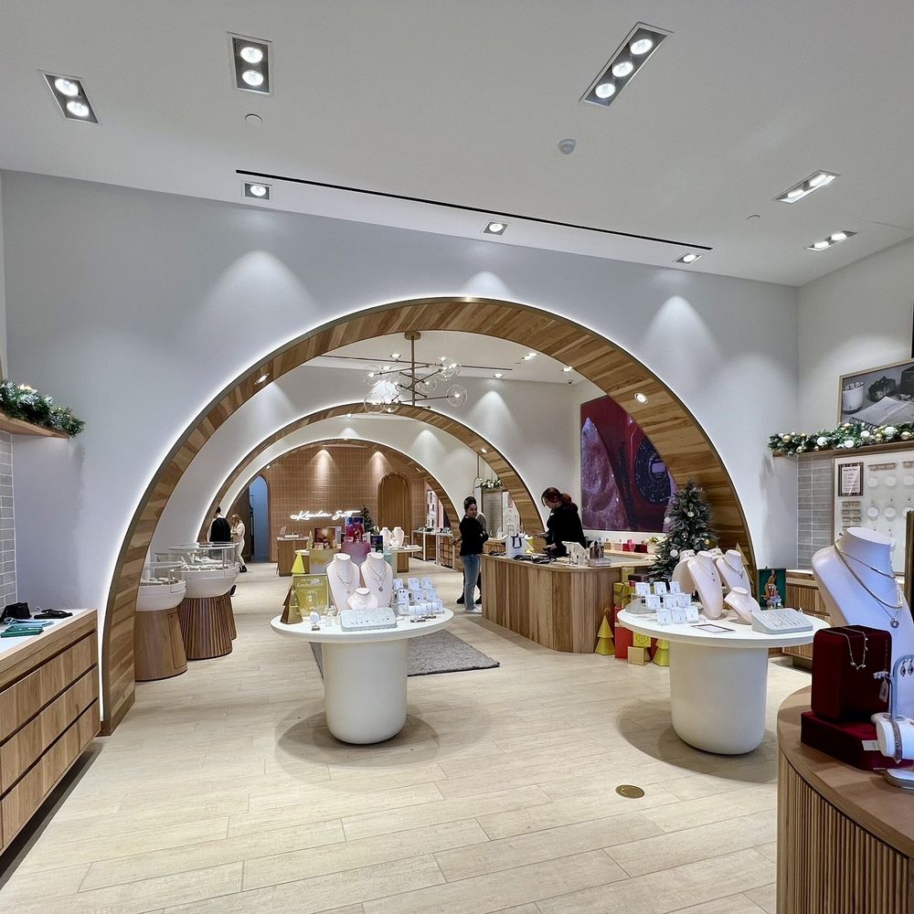 Kendra Scott - Jewelry Near Me - Pembroke Pines, Florida Kendra Scott - Jewelry Near Me - Pembroke Pines, Florida
