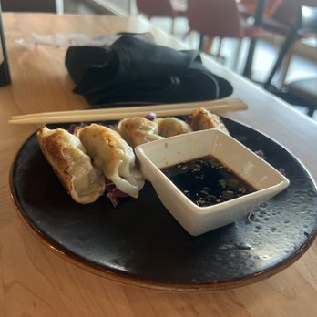 Wasabi Sushi Bar - Gyoza - Asian Fusion Near Me - O'Fallon, Illinois
