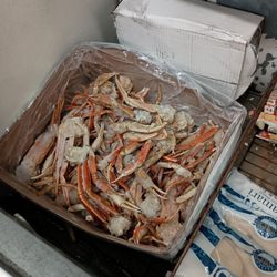 Seven Seas Seafood - Crab legs