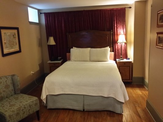 Lafayette Inn by null