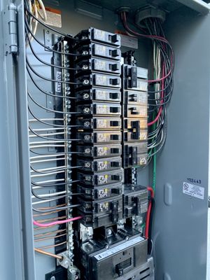 Peak Electrical Contractors Logo