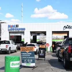 Benny's Car Wash & Oil Change