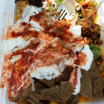 Uncle Gussy's - Tasty combo platter w the works.. - Food Trucks Near Me - New York, New York Uncle Gussy's - Tasty combo platter w the works.. - Food Trucks Near Me - New York, New York