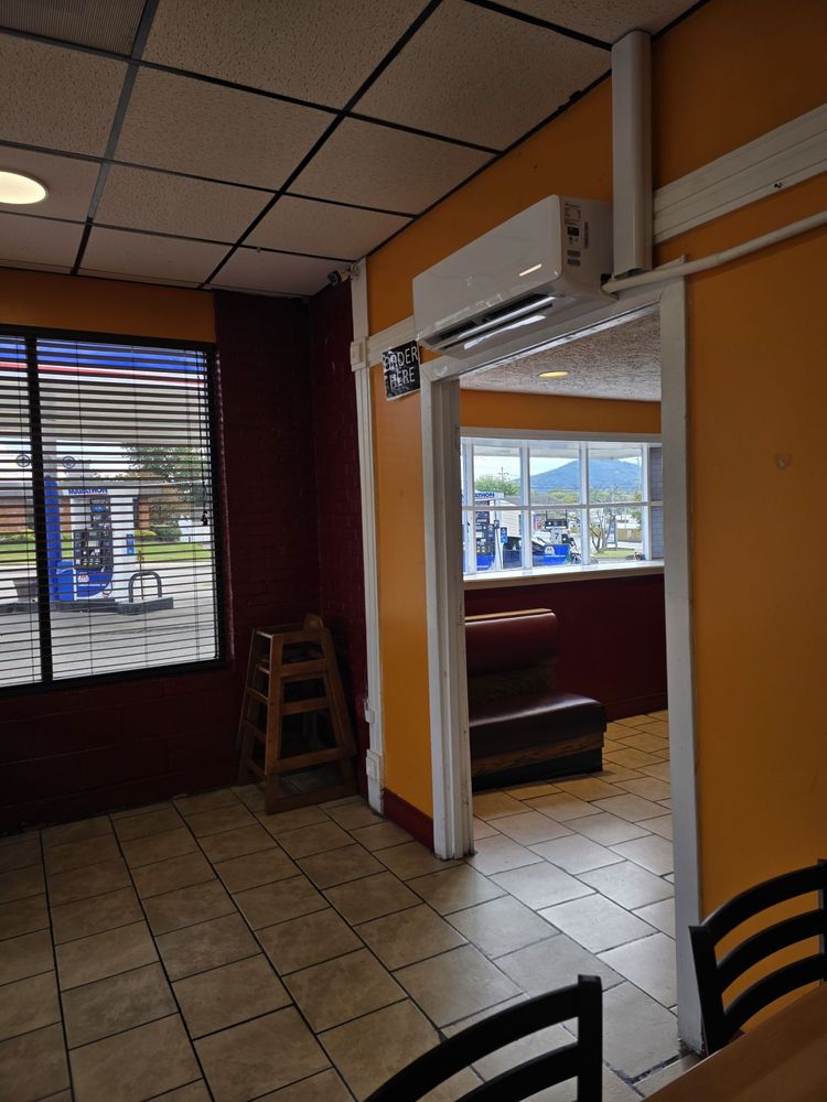 La Casa Del Burrito Taco Shop