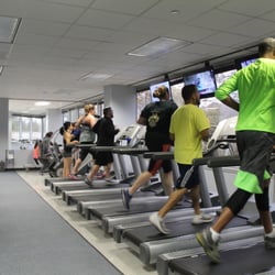 Uptown Fitness - The Uptown Fitness community includes lots of people who love to run.