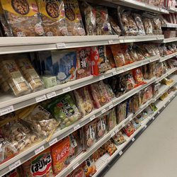 Fresh & Fresh International Market - More snacks