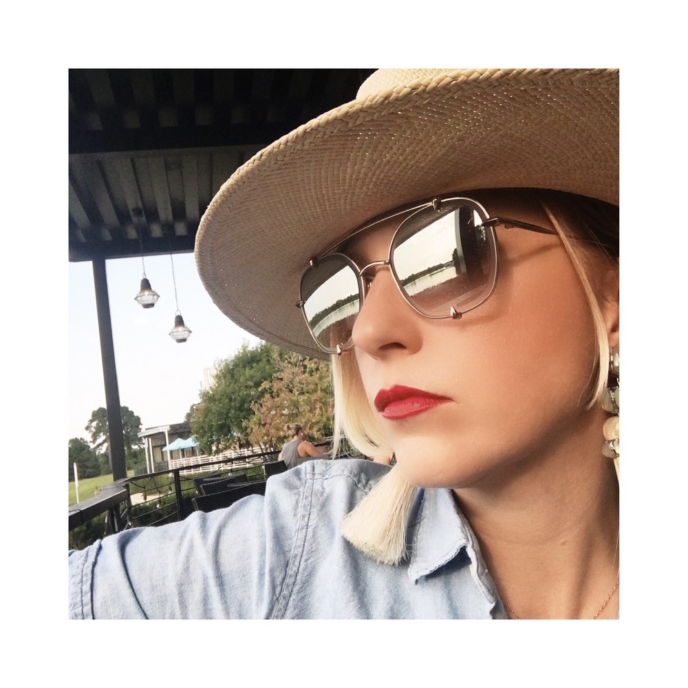 EYEBAR HOUSTON Updated September 2024 37 Photos & 27 Reviews 1211