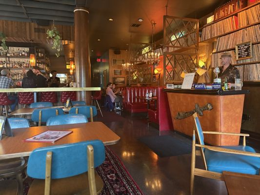 Keys Lounge by null
