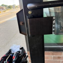 DM Locksmith - Commercial Lock installation