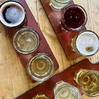 Lockhorn Cider House - Flights - Gluten-Free Near Me - Bozeman, Montana Lockhorn Cider House - Flights - Gluten-Free Near Me - Bozeman, Montana