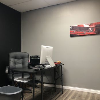 Harris Automotive - Oil Change Stations Near Me - Lakemoor, Illinois