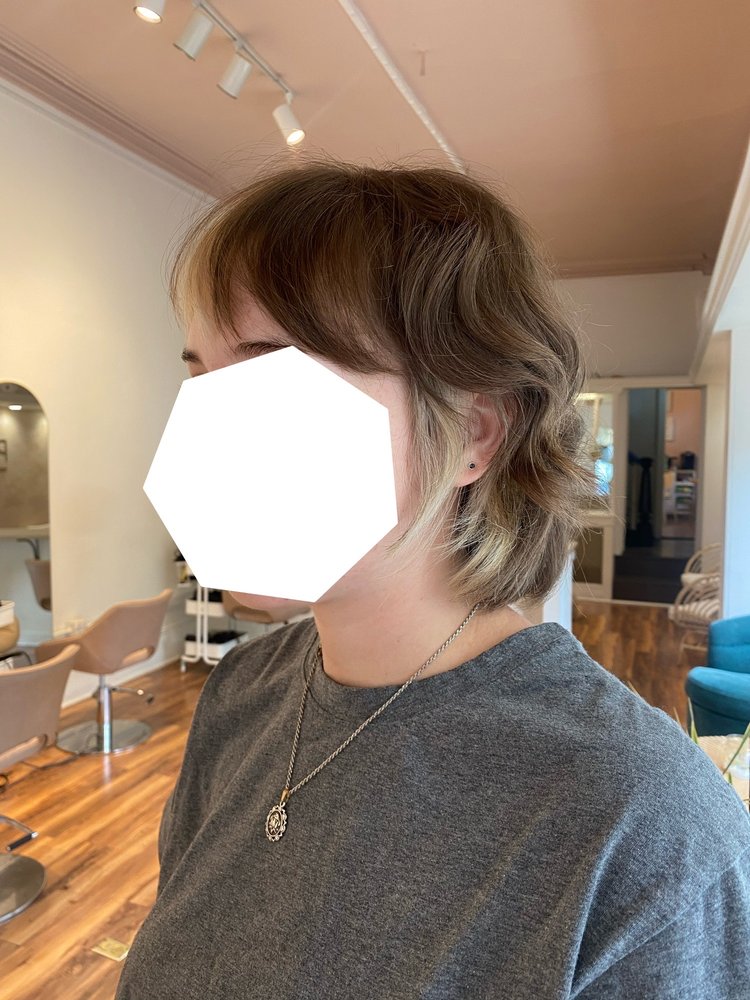 Plush Hair Lounge Image