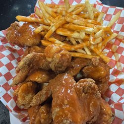 Best Damn Chicken - Fried Chicken Wings & Fries (also comes with coleslaw and bread)
