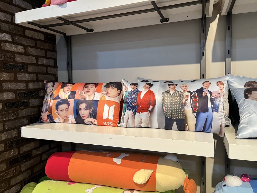 KPOP 1004 Updated June 2024 53 Photos & 14 Reviews 7400 S Las