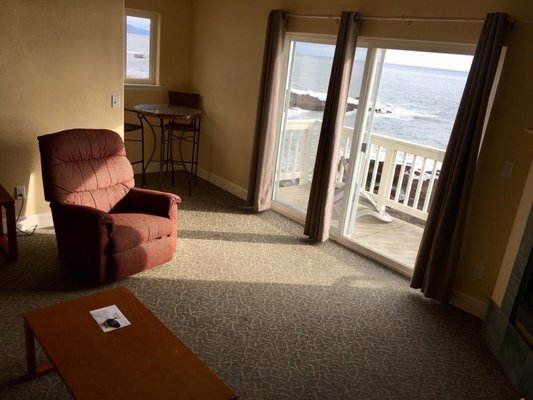 The Tides Inn by null