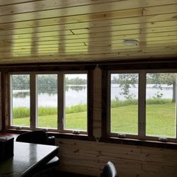 King’s Inn Bar and Grill - View of the lake