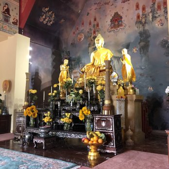 Buddhanusorn Thai Temple - Beautiful flowers all around the temple and it's shrines! - Buddhist Temples Near Me - Fremont, California Buddhanusorn Thai Temple - Beautiful flowers all around the temple and it's shrines! - Buddhist Temples Near Me - Fremont, California