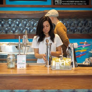 Dollop Coffee - Great barista! - Cafes Near Me - Chicago, Illinois