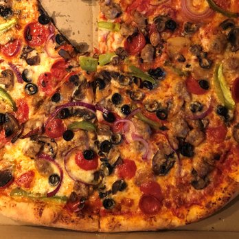 Flappy's Pizza - Combo Wombo -- my husband likes a loaded pizza. =) - Pizza Near Me - Sonora, California Flappy's Pizza - Combo Wombo -- my husband likes a loaded pizza. =) - Pizza Near Me - Sonora, California