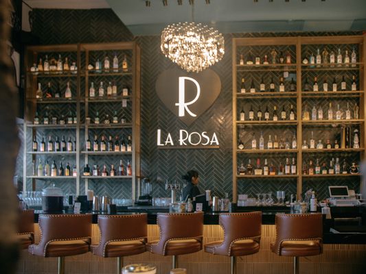 La Rosa Gastrobar by null