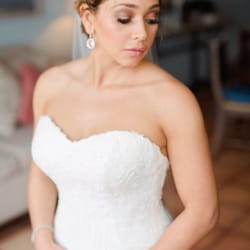 Hello Hair - Bridal hair & makeup